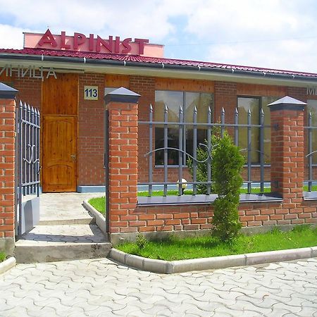 Alpinist Hotel Bișkek Exterior foto